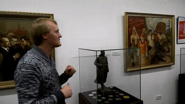 100 лет ВЛКСМ в Свердловске. Экскурсия Сергея Скробова по выставке в Музее Истории Екатеринбурга смотреть онлайн