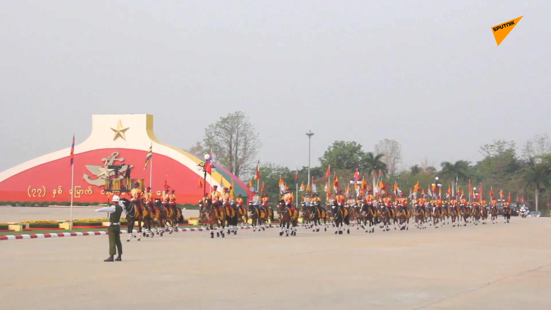 Lễ duyệt binh ở Myanmar