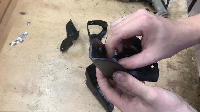 Сломались КОЛЕСА на чемодане | Простой способ ремонта