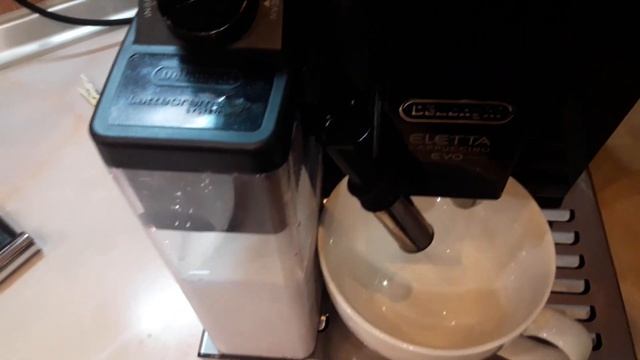 КОФЕМАШИНА DELONGHI.46.860 НОВЫЙ ОБЗОР. смотреть онлайн