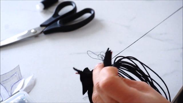 Кожаное колье. Цветы из кожы. МК смотреть онлайн