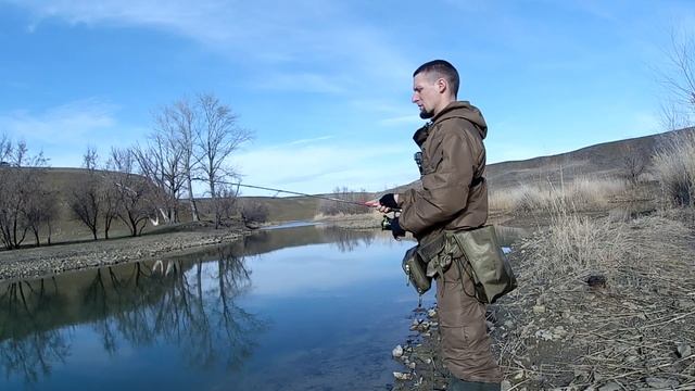 Рыбалка. Окунь на микро джиг на малой реке. Ловлю окуня в феврале. смотреть онлайн