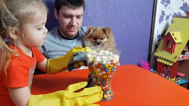 Дети и папа - истории для детей про вредные сладости и конфеты смотреть онлайн