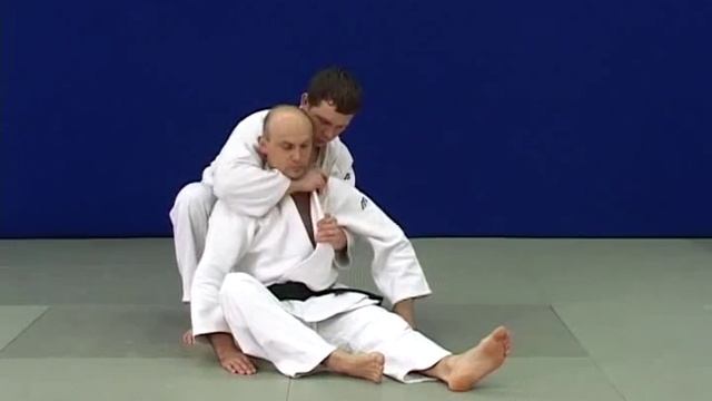Kata ha jime - Удушение сзади отворотом, выключая руку смотреть онлайн