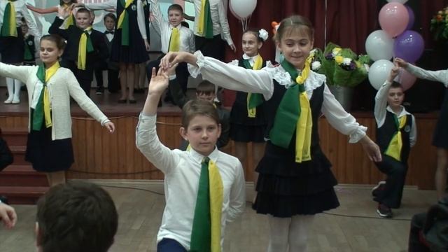 Выпускной 4 класс. Лицей №1524. 20.05.2016 г. смотреть онлайн