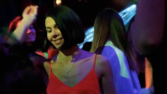 На Борту Лайнера смотреть онлайн