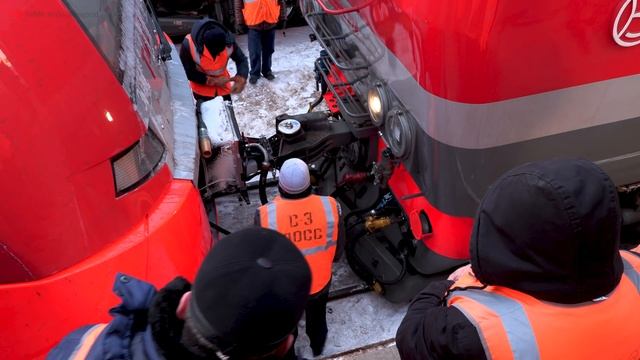 ES1P-002, ES1P-003, TEP70BS-324, Pskov — Velikiy Novgorod — Petrozavodsk смотреть онлайн