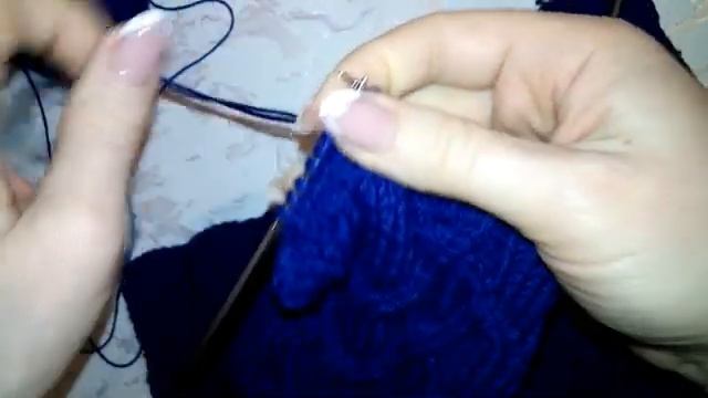 ПОДРОБНЫЙ МК по вязанию МУЖСКОГО свитера. ЧАСТЬ 2. Пройма для рукава. смотреть онлайн