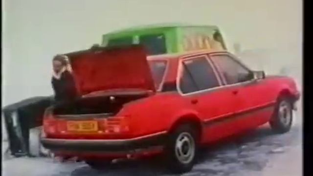 1980's Vauxhall Cavalier MK2 Advert in the Snow. смотреть онлайн