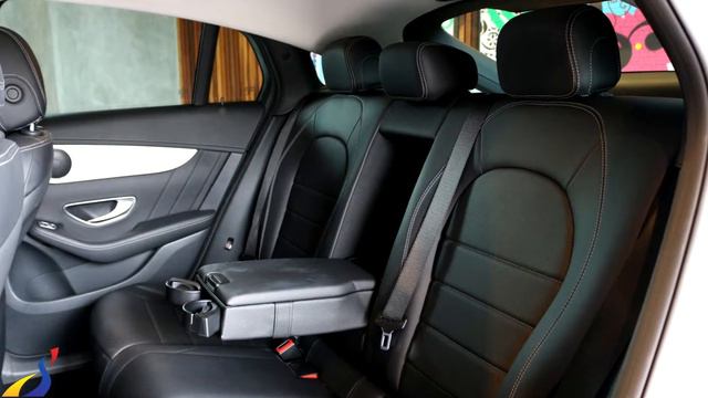 Mercedes-Benz GLC 250 4MATIC Coupé смотреть онлайн