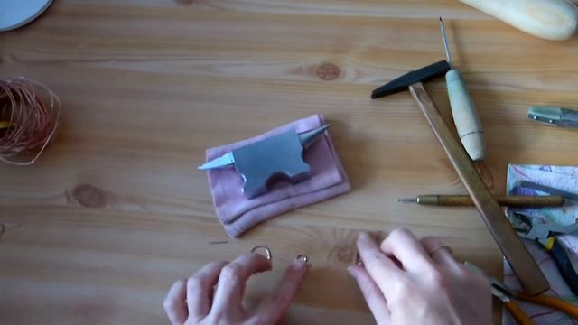 Как сделать простые крючки для сережек I Мастер класс короткие швензы I Free Diy Wirewrap Tutorial