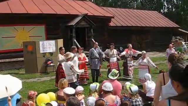 Суздаль."День огурца" 16.07.2011 смотреть онлайн