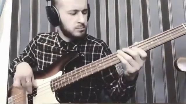 Алексей Чумаков- Загадай (bass cover) смотреть онлайн