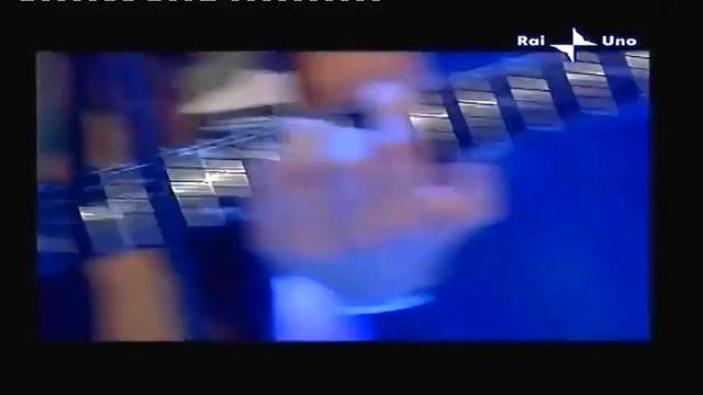 Edoardo Bennato & Alex Britti - Miss Italia nel Mondo - 28-06-2006 смотреть онлайн