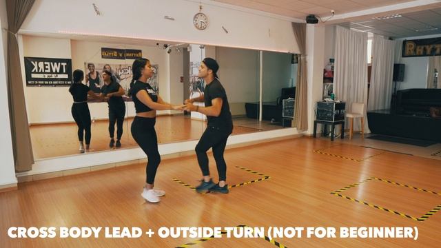 Salsa for Beginners - 8 Salsa Basic MOVES for the absolute BEGINNER смотреть онлайн