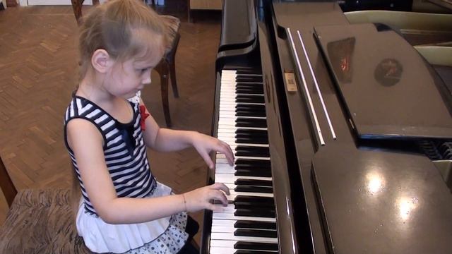 Почебут Елизавета (6 лет). К.Черни - Этюд №50. Первая тетрадь. смотреть онлайн