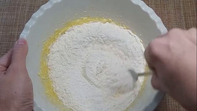 Готовим сладкие КЕКСЫ с АРАХИСОМ! Вкусный и ЛЕГКИЙ рецепт. смотреть онлайн