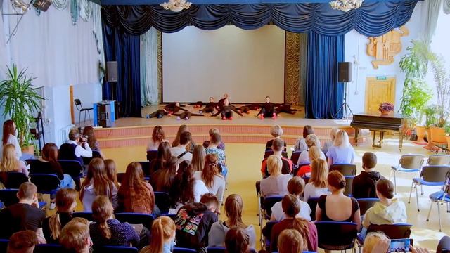 Выпускная работа хореографов ИРКПО «Современный танец» смотреть онлайн