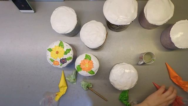 Украшение пасхальных куличей. смотреть онлайн