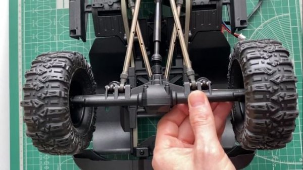 NEW!!!!! RGT EX86130 PRO RUNNER обзор последней модели уходящего года от RGT.