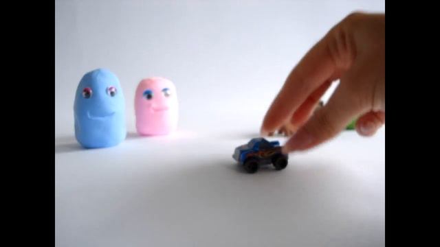Открываем СЮРПРИЗЫ спрятанные в пластилин PLAY DOH Интересные игрушки и MINE CRAFT смотреть онлайн