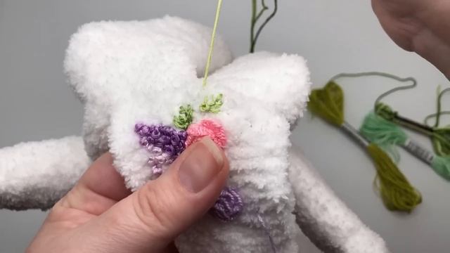 Объемная вышивка для кукол и не только! Подробно и пошагово бразильская вшивка, рококо, узелки смотреть онлайн