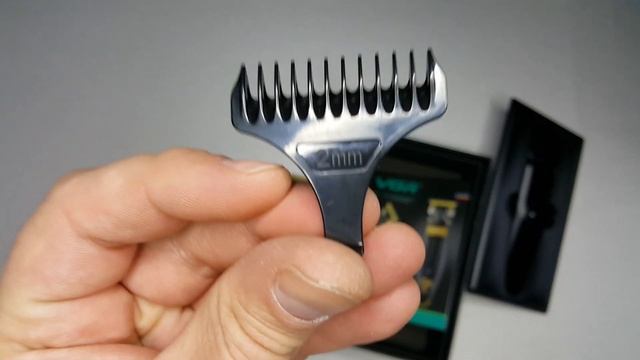 VGR V-192 (KING PROFESSIONAL KP-2002) триммер для стрижки смотреть онлайн