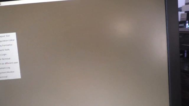 Запускаем самую первую версию Ubuntu на железе 2005 года, нужен ли бубен? смотреть онлайн