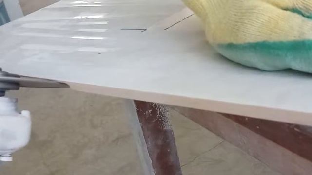 Запил плитки (300*900) под 45 градусов болгаркой смотреть онлайн