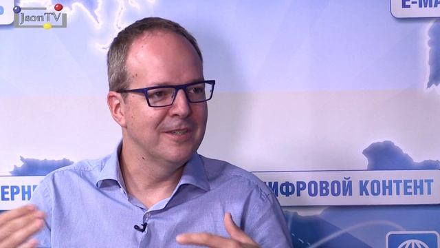 John Schreiner, Vice President, IMAX. The laser show form IMAX - soon in Moscow! смотреть онлайн