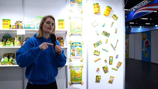 Hazel auf der Süsswarenmesse смотреть онлайн