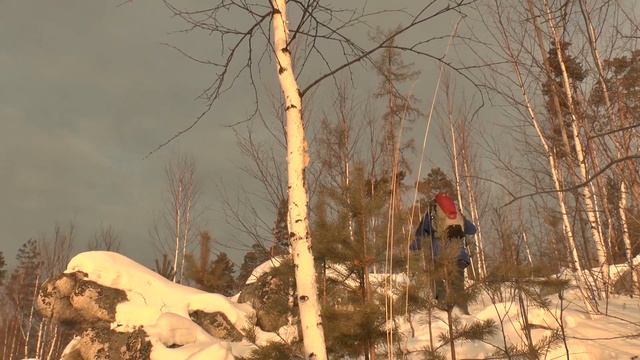 Первая прогулка через Кужохумский распадок в Закудыкины горы в 2018 г смотреть онлайн