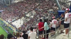 Российские болельщики зачищают сектор с английскими