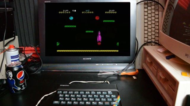 Jetpac the ultimate game ZX Spectrum смотреть онлайн