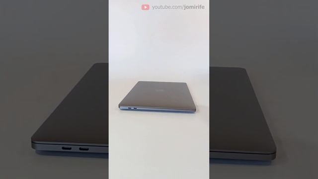 Apple Macbook Pro 13-inch M2 – Can I lift the screen with just 1 finger? ? смотреть онлайн