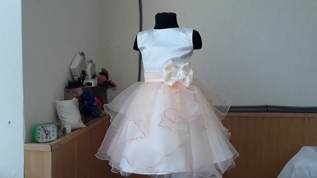 Нежное платье для девочки из органзы. смотреть онлайн