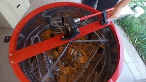 Что делать если медогонка крутиться в одну сторону?