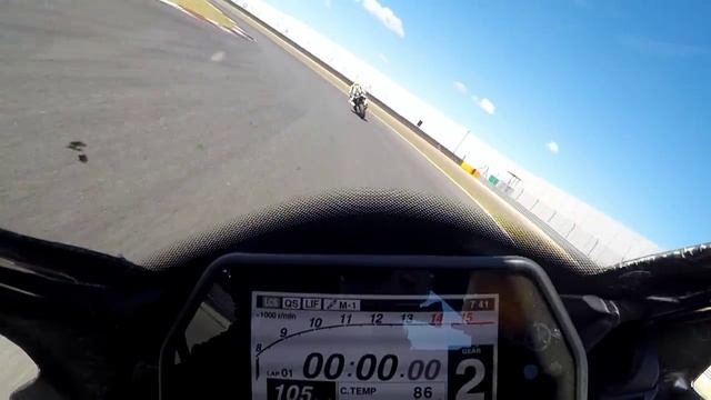 Экстримальный оттормоз и падение Moscow Raceway 22.08.2015 смотреть онлайн