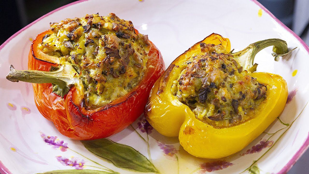 Такая начинка гораздо вкуснее. Фаршированные перцы без фарша смотреть онлайн