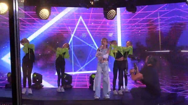 Мария Николаева(ТРК ВЕГАС Мякинино,ЖАРАLITE,08.09.2024) смотреть онлайн