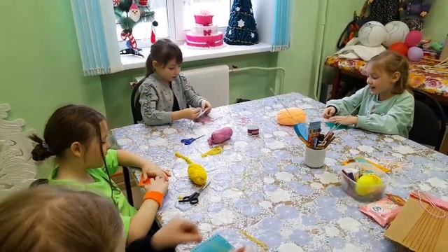 Мастер класс Расписные платочки. Кружок вязания Клуб'ОК смотреть онлайн