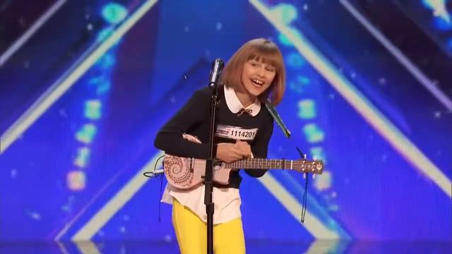 У девочки самый необычный голос в мире! Такая маленькая а такой талант смотреть онлайн