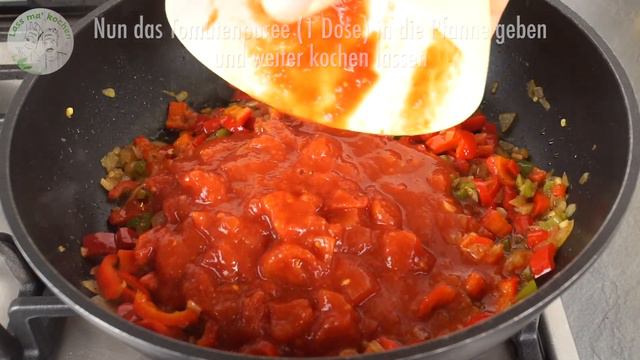 Ganz einfach mit Paprika, Tomate und Ei, das Original Shakshuka Rezept #69 смотреть онлайн