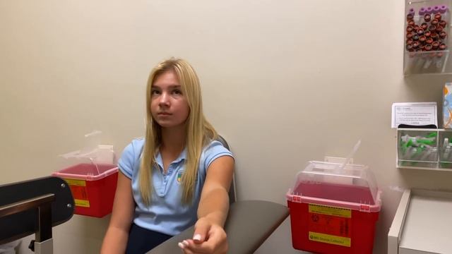 СДАЮ КРОВЬ в АМЕРИКЕ!! Заболела?//Барвина Влог смотреть онлайн