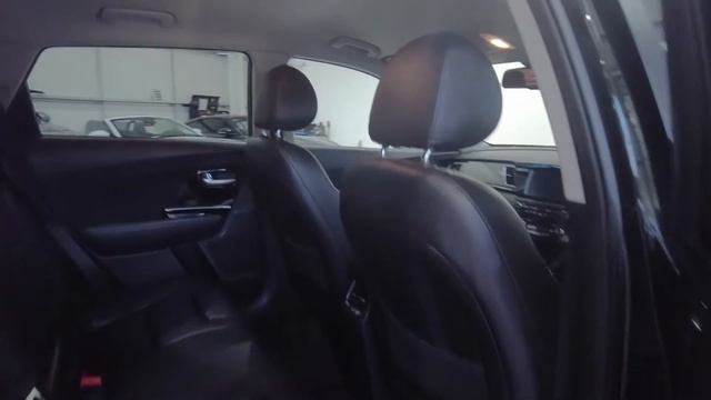 2018 KIA NIRO 1.6 3 5d 104 BHP смотреть онлайн