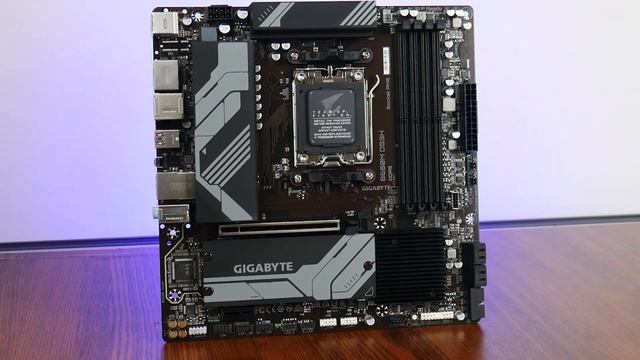 CHEAPEST RTX 4090 Gaming PC Build 2023 ? | Ryzen 7 7800X3D + RTX 4090 смотреть онлайн