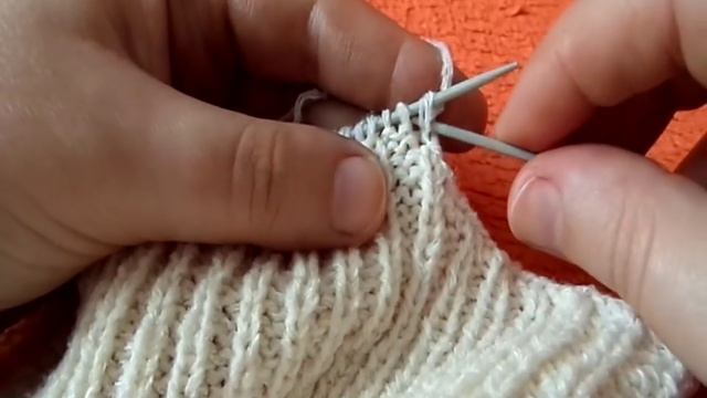 Вязание кофты спицами на девочку. Часть 1/4 Вяжем спинку. Knitting(Hobby) смотреть онлайн