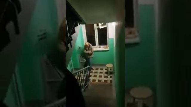 Подъезды в Люблино всегда располагают к приятному общению) смотреть онлайн