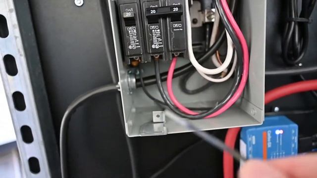 AC Wiring Details: Tesla Charging with a 240V split phase off-grid solar system смотреть онлайн