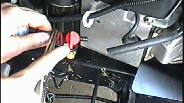 HOW TO Install a Fuel Shut off Valve on a Lawn Tractor смотреть онлайн